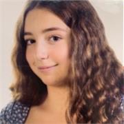 Hola, soy profesora de apoyo para niños de la eso. Estoy especializada en física y química